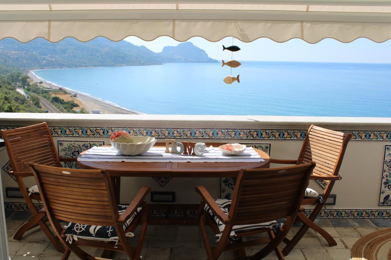 Cefalu Seaside Suite Екстер'єр фото